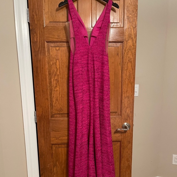 Jovani 45811 prom dress - Picture 9 of 10